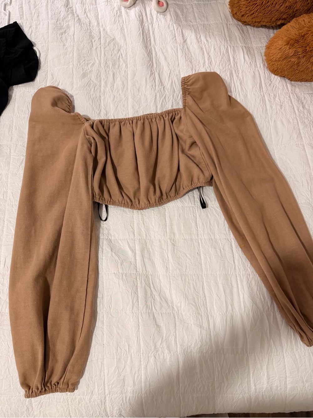 Missguided Brown Puff-Sleeve Cropped Top